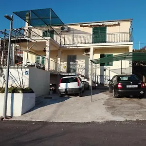 Apartament Anka I Antonio, Drage